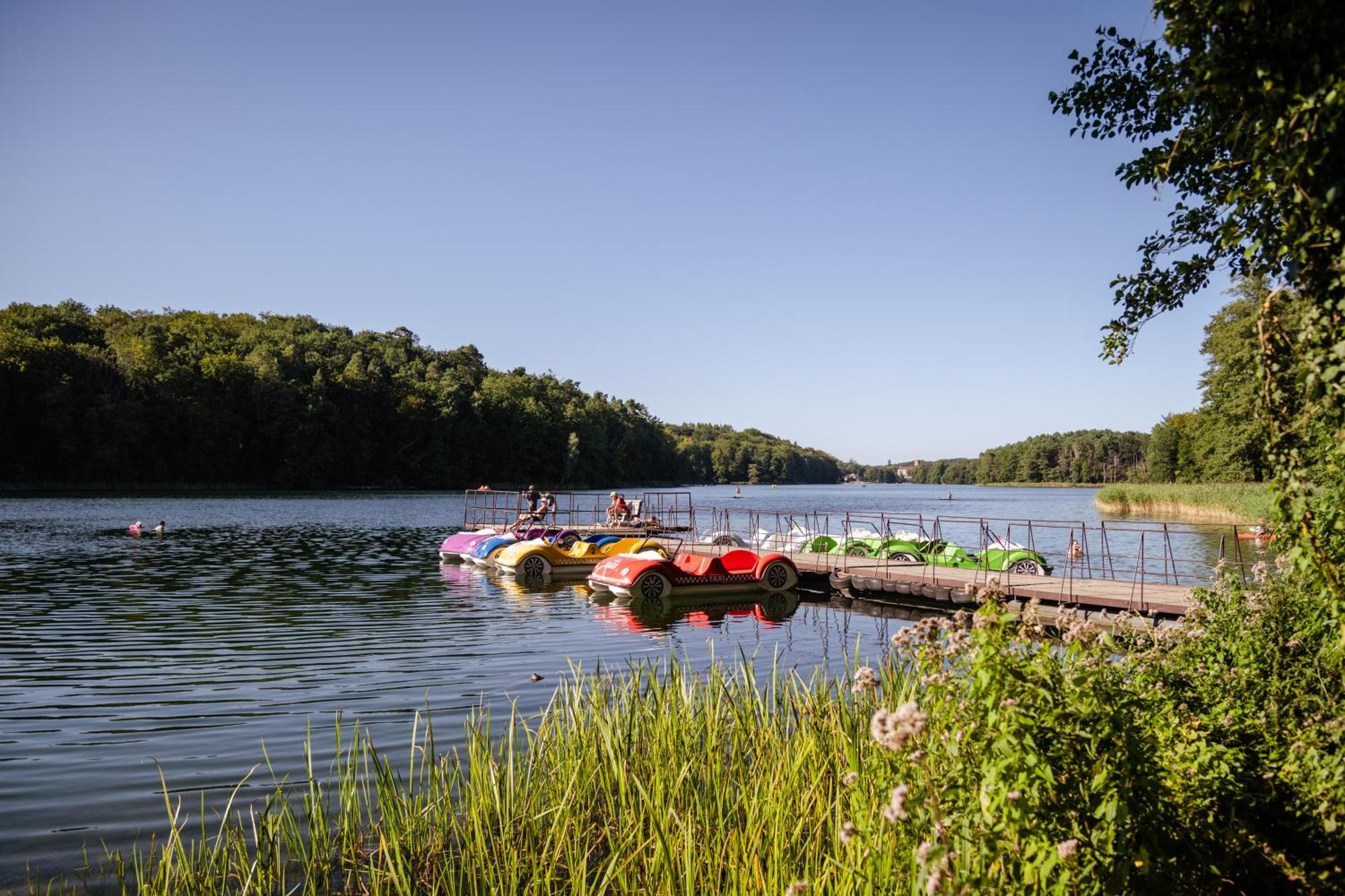 Zacisze,pl Premium I Bungalowy Deluxe Nad Jeziorem Lagowskim Курортний комплекс